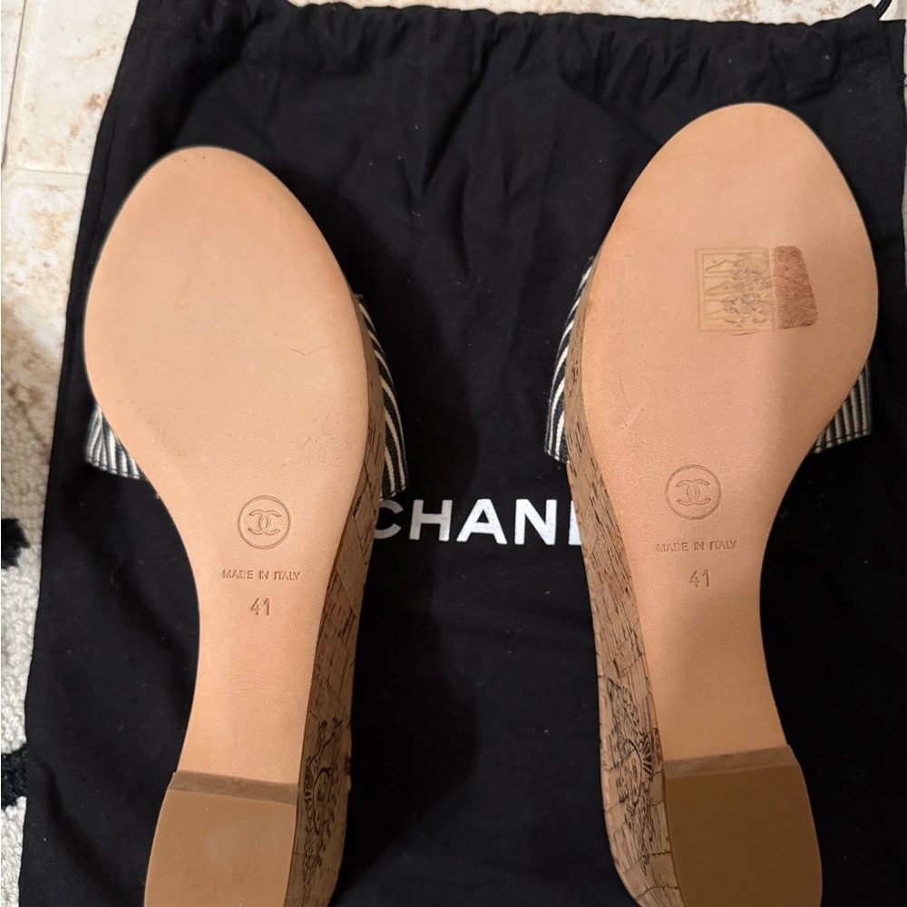 CHANEL Black & White Striped Cork Slide Sandals w/CC Cruise espadrille size EU41 - Picture 4 of 5